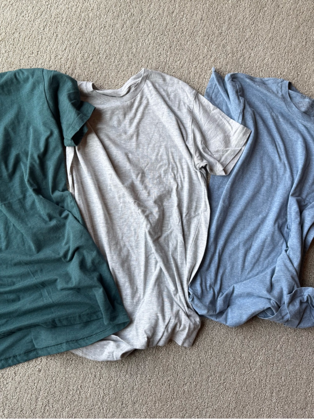 3 True Classic Crew Neck T-Shirts - Picture 3 of 3